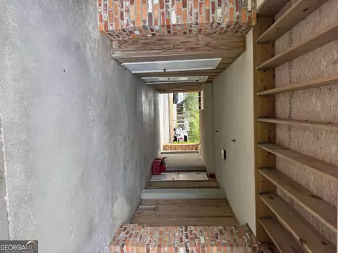 91 Screven St #C105, Darien, GA 31305