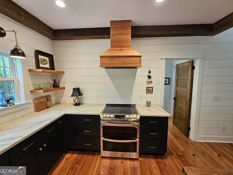 Kitchen - 331 Bluff Rd S, White Oak, GA 31568 photo 9 of 13