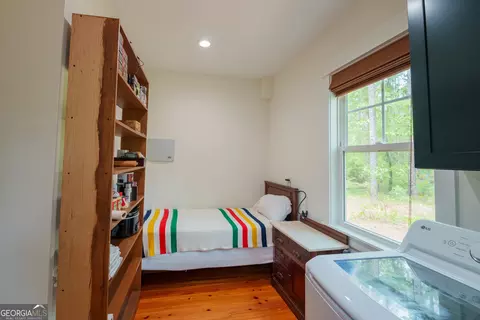 Bedroom - 331 Bluff Rd S, White Oak, GA 31568 photo 6 of 8