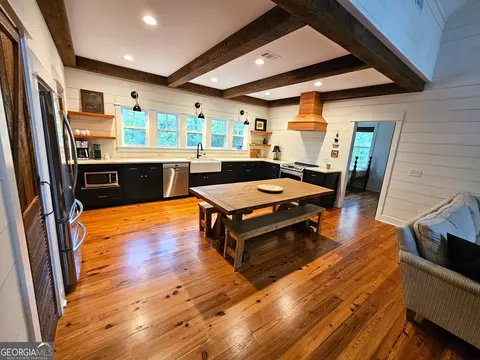 Kitchen - 331 Bluff Rd S, White Oak, GA 31568 photo 13 of 13