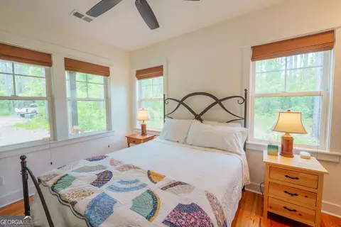 Bedroom - 331 Bluff Rd S, White Oak, GA 31568 photo 3 of 8
