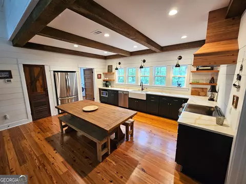 Kitchen - 331 Bluff Rd S, White Oak, GA 31568 photo 4 of 13