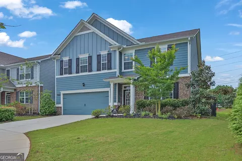 6721 Moondancer Ct, Flowery Branch, GA 30542