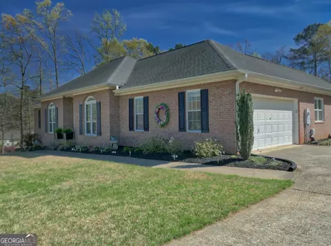 Exterior - 809 Mcbean Ct, Mcdonough, GA 30252 photo 2 of 11