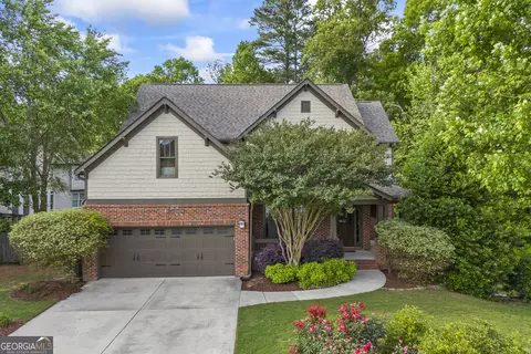 414 Silvertop Dr, Grayson, GA 30017