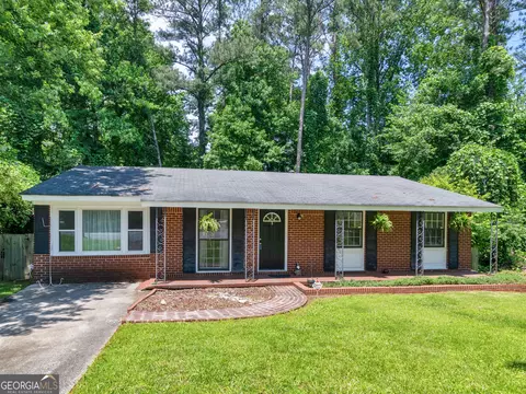 1356 Lori Ct, Conley, GA 30288