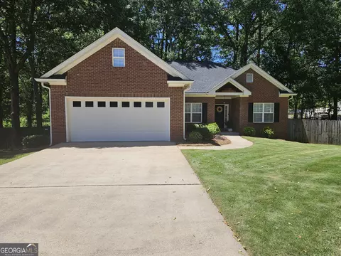 6788 Oakhurst Ct, Douglasville, GA 30134