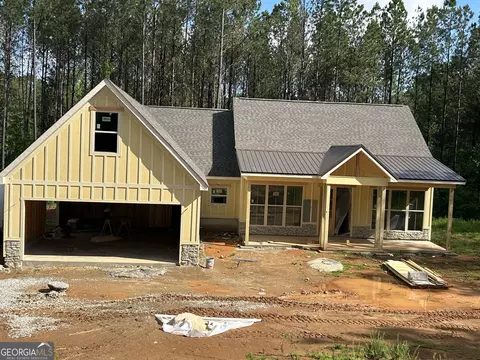 33 Wolf Creek Cv, Lagrange, GA 30240