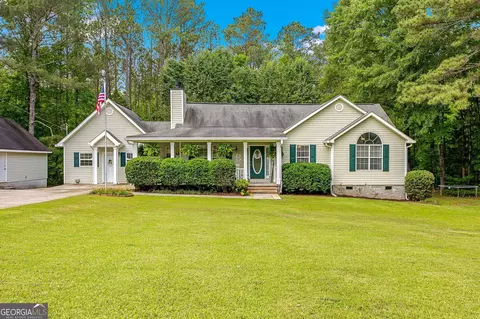 229 Lafayette St, Locust Grove, GA 30248