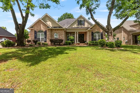 307 Taylor Elaine Dr, Warner Robins, GA 31088