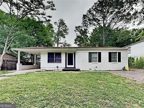 908 Kennesaw Dr, Forest Park, GA 30297