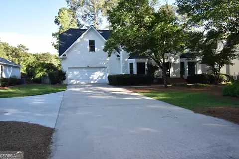 207 Tiverton Trl, Peachtree City, GA 30269