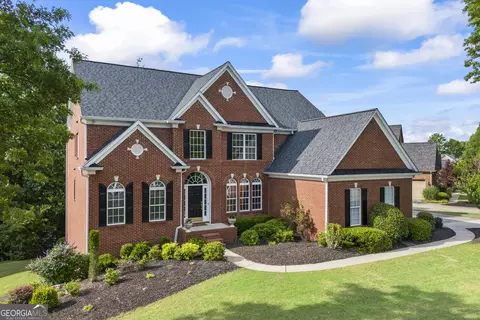 5260 Harbury Ln, Suwanee, GA 30024