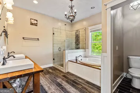 Bath - 68 Riveree Rd, Brooks, GA 30205 photo 1 of 5