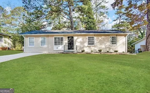 4390 Mercer Rd, Decatur, GA 30035