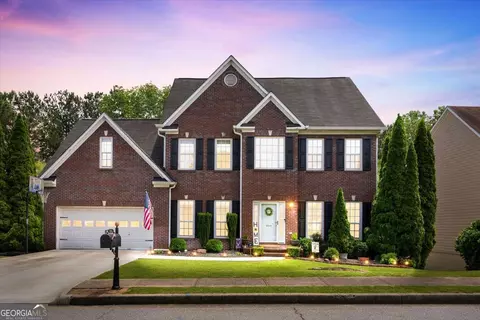 242 Sandhurst Ct, Suwanee, GA 30024