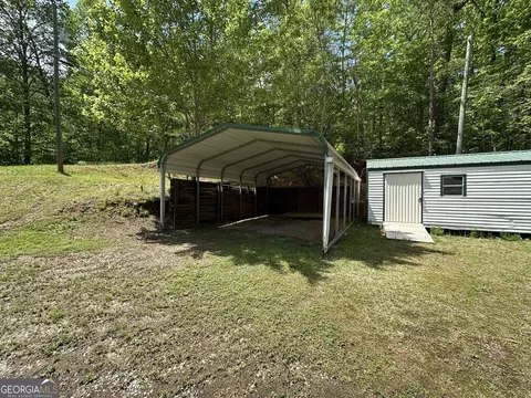 Exterior - 299 Oakwood Ln, Toccoa, GA 30577 photo 10 of 13