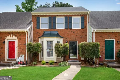1368 Poplar Pointe Pointe SE, Smyrna, GA 30082