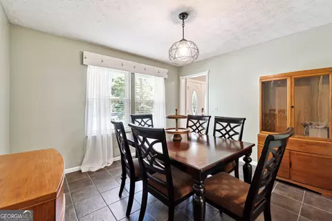 4031 E Meadow Dr, Duluth, GA 30096 photo 6