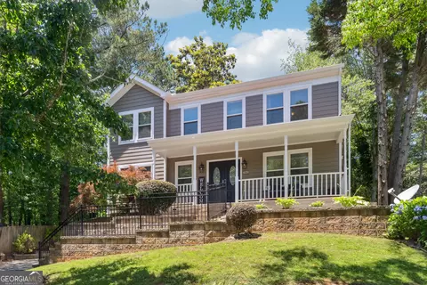 4031 E Meadow Dr, Duluth, GA 30096 photo 1