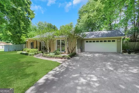 1605 Saddlecreek Rd, Auburn, GA 30011