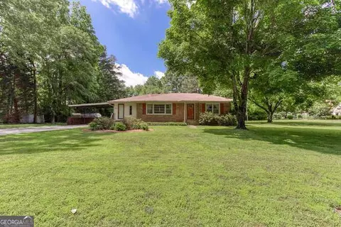 4545 Gaydon Rd, Powder Springs, GA 30127