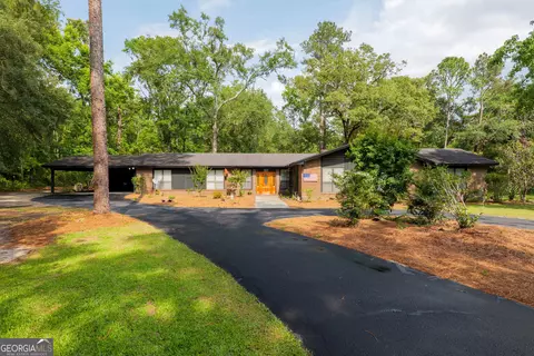 3564 River Chase Dr, Valdosta, GA 31602