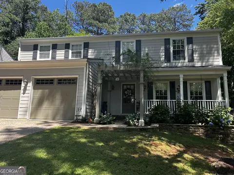 119 Laurel Mill Ct, Roswell, GA 30076