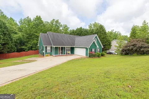 408 Arrowhatchee Dr, Winder, GA 30680 photo 3
