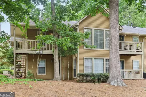 2304 Country Park Dr SE, Smyrna, GA 30080