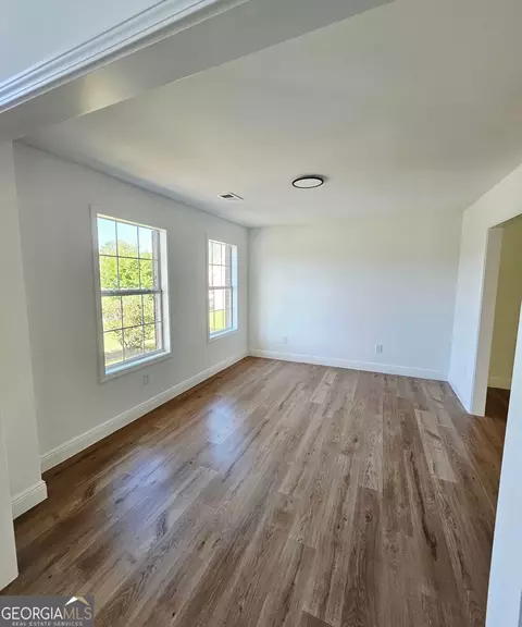 681 Burtons Cv, Hampton, GA 30228 photo 5