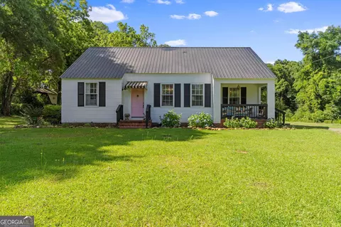17740 Main St, Woodbury, GA 30293