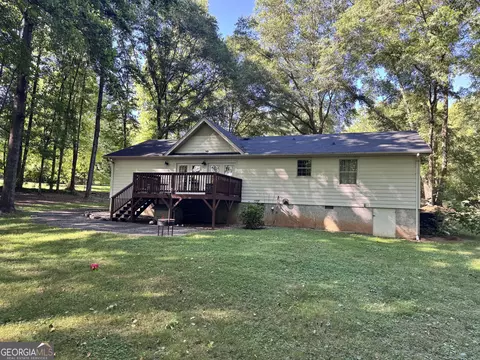 Exterior - 353 Lewis Cir, Commerce, GA 30529 photo 6 of 6