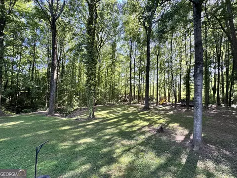 Exterior - 353 Lewis Cir, Commerce, GA 30529 photo 5 of 6
