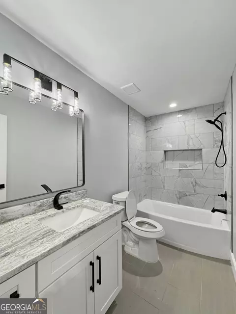 244 Coastline Rd, Fayetteville, GA 30214