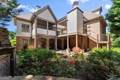 1539 Berkeley Ct, Gainesville, GA 30501