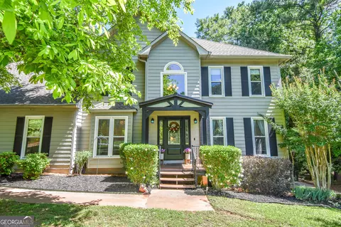 350 Ridgemont Dr, Fayetteville, GA 30215