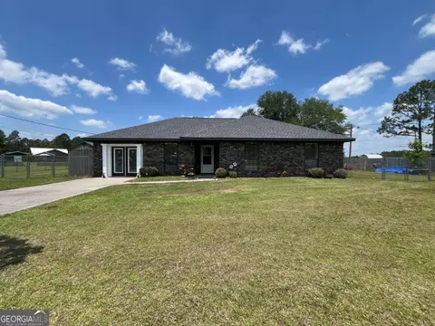 43 Fabian Ln, Hinesville, GA 31313