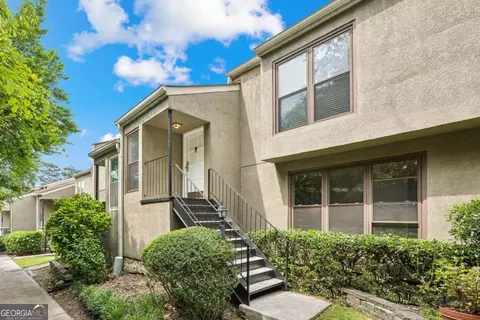 1719 Woodcliff Ct NE, Atlanta, GA 30329