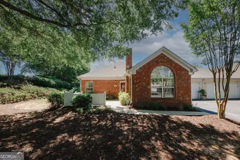 2191 Rockbridge Rd #103, Stone Mountain, GA 30087