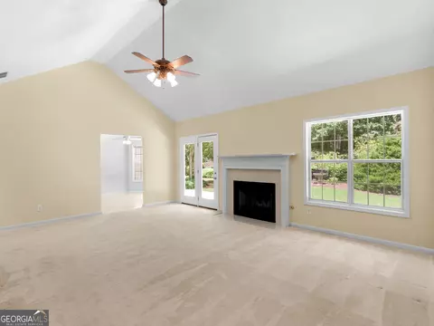 Living - 264 Keller Dr, Mcdonough, GA 30252 photo 3 of 4