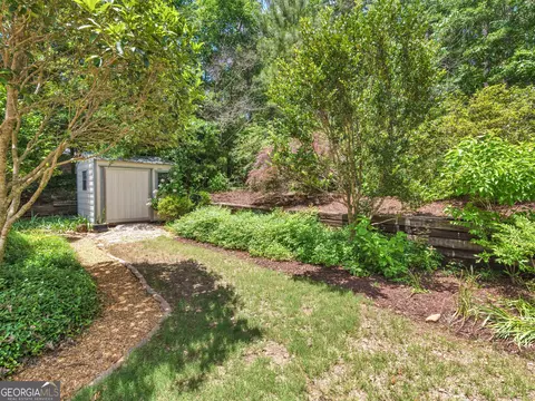 Exterior - 264 Keller Dr, Mcdonough, GA 30252 photo 9 of 10