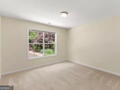 Bedroom - 264 Keller Dr, Mcdonough, GA 30252 photo 4 of 8