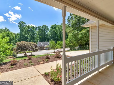 Exterior - 264 Keller Dr, Mcdonough, GA 30252 photo 4 of 10