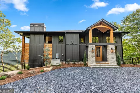 146 Overlook Way, Blue Ridge, GA 30513