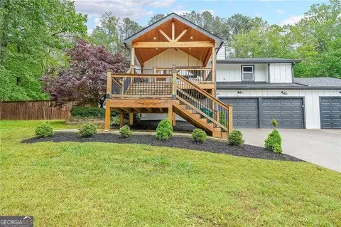 110 W Putnam Ferry Rd, Woodstock, GA 30189