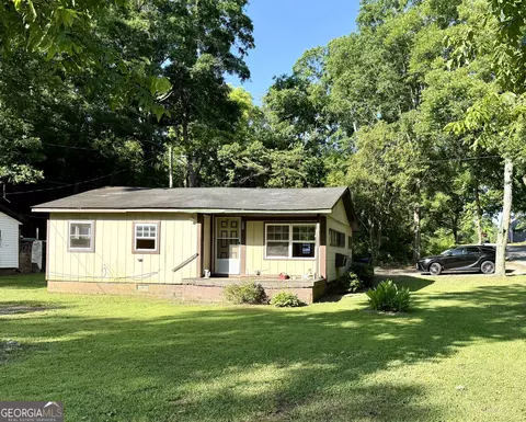 457 West Ave, Jackson, GA 30233