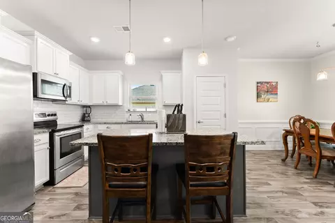 Kitchen - 2289 Remington Dr, Commerce, GA 30529 photo 5 of 9