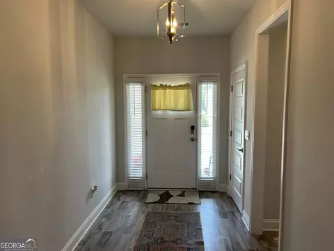 Entry Way - 2289 Remington Dr, Commerce, GA 30529 photo 2 of 2