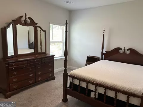 Bedroom - 2289 Remington Dr, Commerce, GA 30529 photo 3 of 8